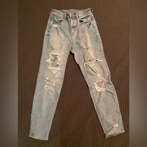 American Eagle Mom Jeans